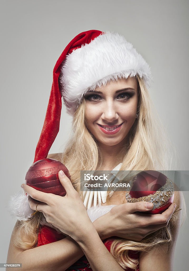 Belle femme en costume de Santa Clause - Photo de A la mode libre de droits