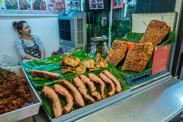 lub tor kor rynku, bangkok, tajlandia - or tor kor market zdjęcia i obrazy z banku zdjęć