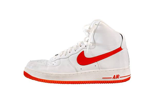 montantes classiques nike af-une chaussure de basket, tennis - nike photos et images de collection