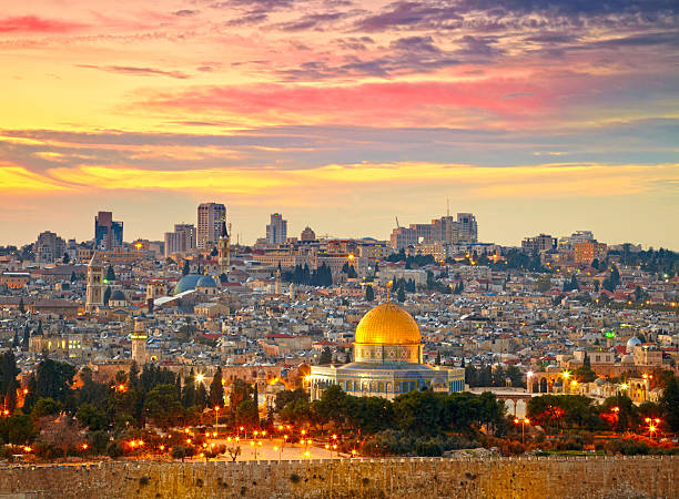 vista città vecchia.   israele - old town foto e immagini stock