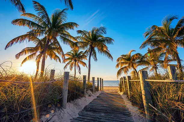 Famous passage to the beach - Key West