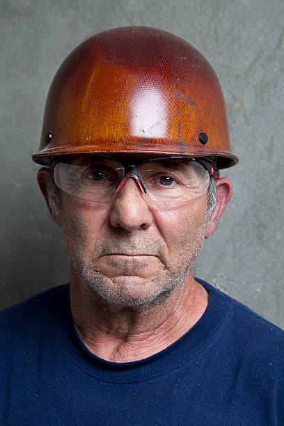 istock Portrait of an experienced construction worker 475048479