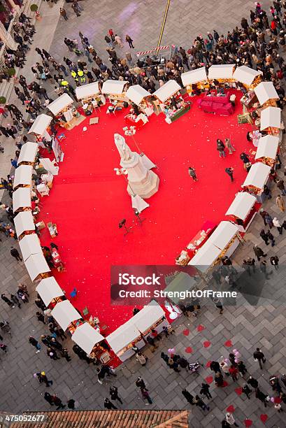 San Valentino A Verona Italia - Fotografie stock e altre immagini di Ambientazione esterna - Ambientazione esterna, Amore, Architettura