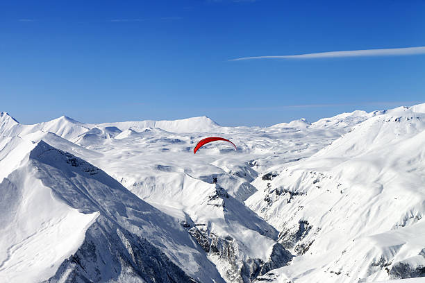 istock Sky gliding in Caucasus Mountains 475058550