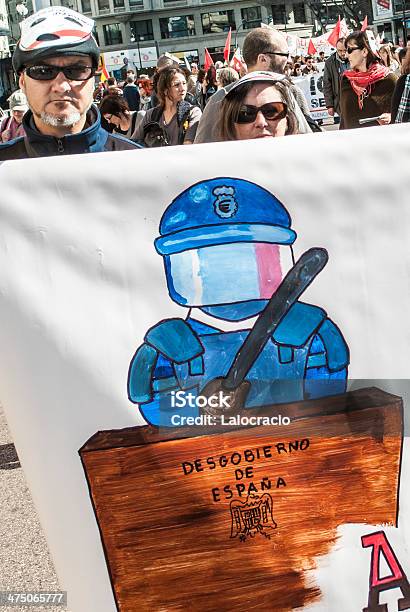 Demostración Foto de stock y más banco de imágenes de Comunidad autónoma valenciana - Comunidad autónoma valenciana, Cuerpo de policía, Democracia