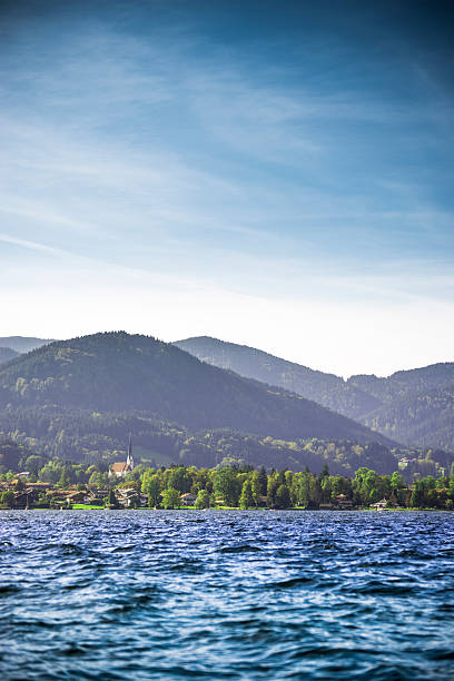 istock Small village by the lake 475071844