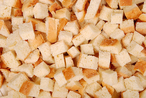 istock Slices of bread 475074999