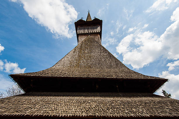 istock Wooden church 475080152
