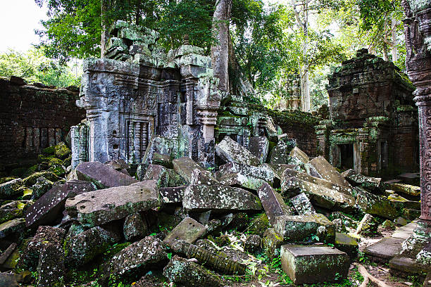 istock Cambodian temple ruins 475083004