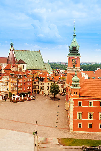 istock Zamkowy square and royal castle 475084885