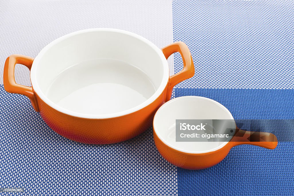 엠티 오랑주 그릇 설정 - 로열티 프리 0명 스톡 사진