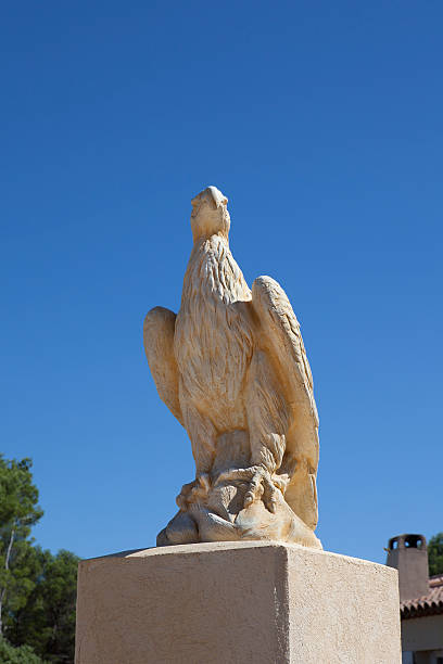istock eagle statue beaucaire france 475119111