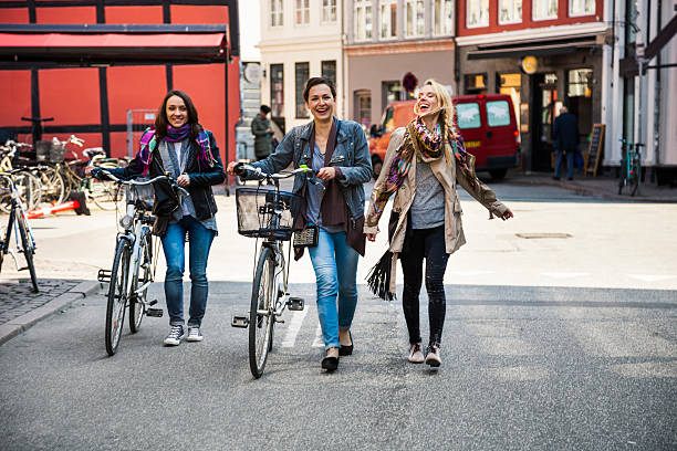 istock Women meetup in Copenhagen 475122800