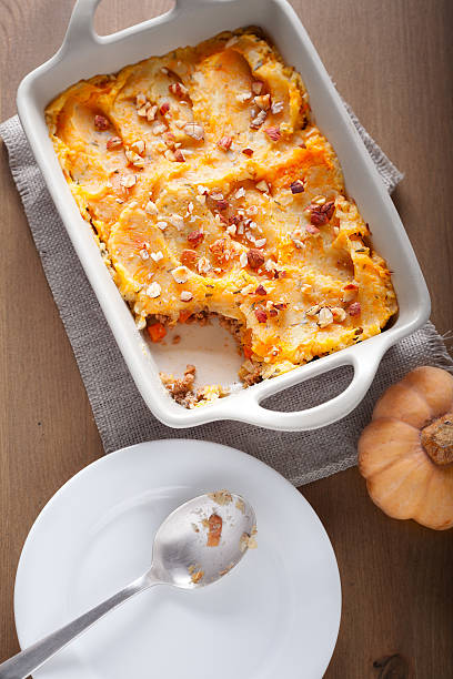 istock Parmentier of pumpkin and potatoes with beef 475124588