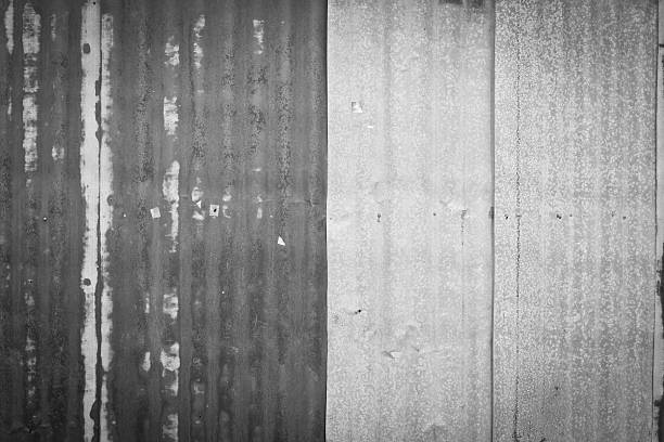 istock Rusty corrugated metal wall ,rusty Zinc grunge background 475125196