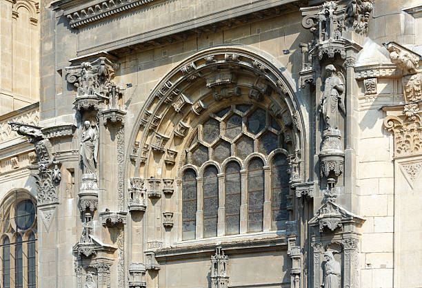 The Church of St Eustace, Paris. Details of the Church of St Eustace, Paris. The present building was built between 1532 and 1632. Architects are unknown. église saint eustache stock pictures, royalty-free photos & images