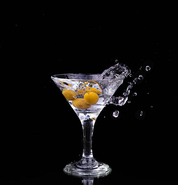istock Vermouth cocktail inside martini glass over dark background 475155768