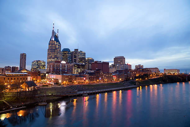 istock Nashville at twilight and lights on water 475159342