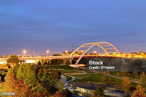 Nashville Bridge With Blurred Car Lights Stock Photo - Download Image Now - Nashville, Bridge - Built Structure, Public Park