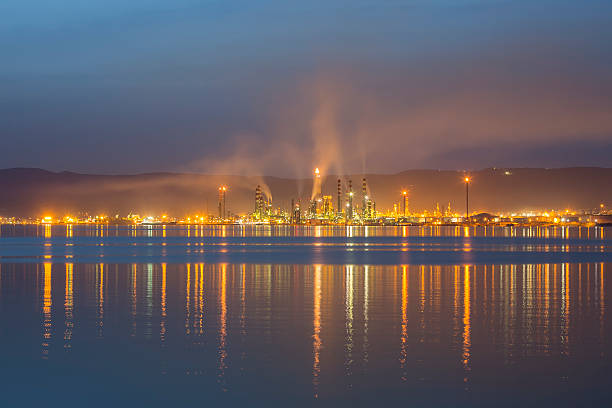 istock Factory fog and smoke 475161004