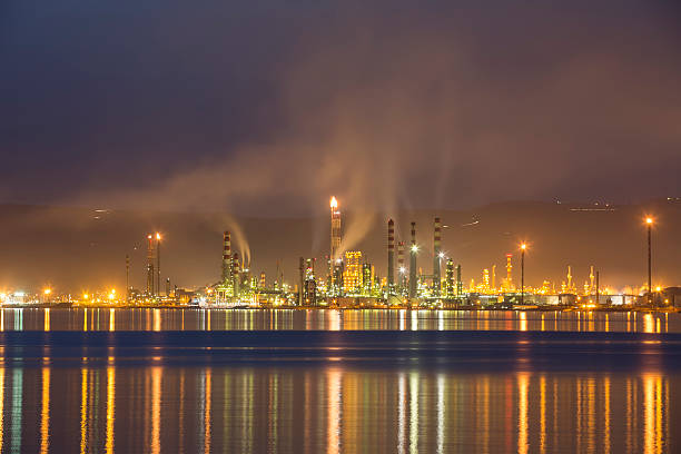 istock Factory fog and smoke 475165918