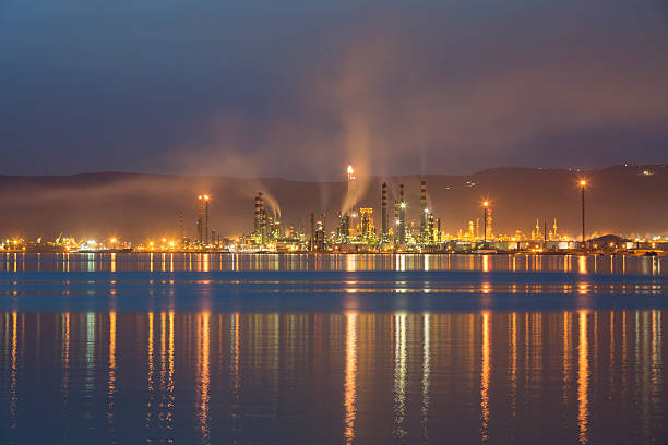 istock Factory fog and smoke 475166110