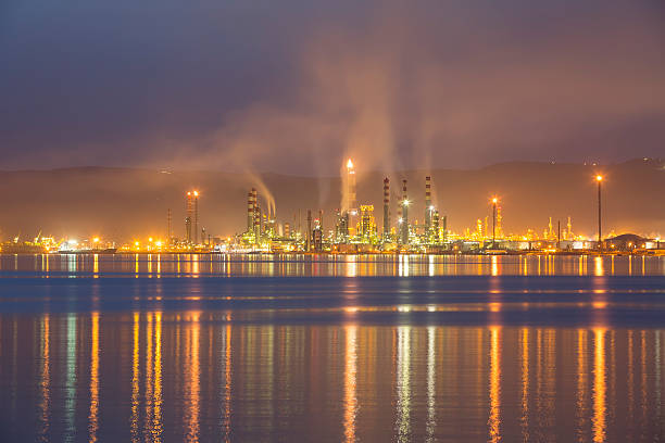 istock Factory fog and smoke 475167112