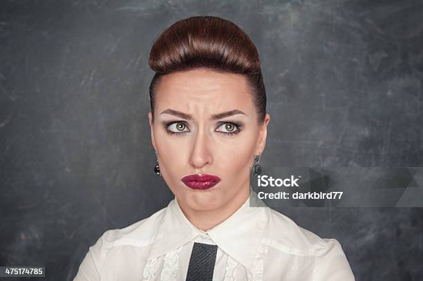 Foto de Mulher Bonita Com Expressão Triste e mais fotos de stock de Adulto - Adulto, Atacar - Termo Esportivo, Beleza