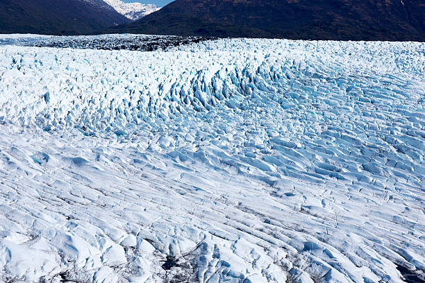 istock Knik River and Matanuska Glacier, Alaska Range 475181276