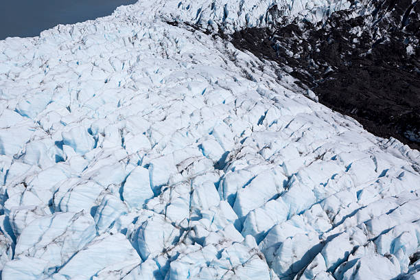 istock Knik River and Matanuska Glacier, Alaska Range 475181350
