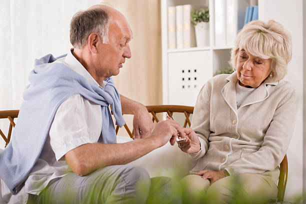 istock Senior marriage at home 475187166
