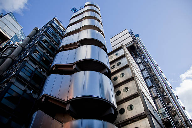 istock The Lloyds of London skyscraper 475189697