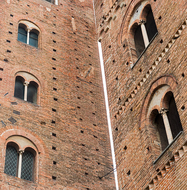 알바 - italy albenga liguria tower 뉴스 사진 이미지