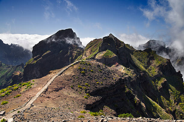 istock Pico do Areeiro mountain trek, Madeira 475210633