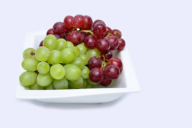 istock Bunch of red and green grapes 475215505