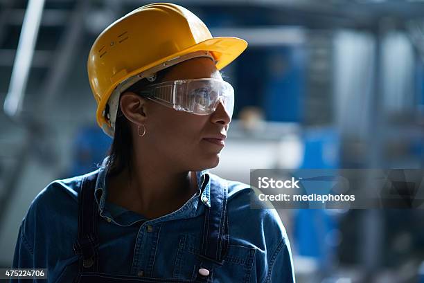 Best Worker Stock Photo - Download Image Now - Hardhat, Women, Protective Eyewear