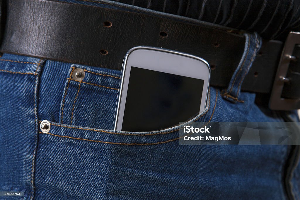 Smartphone jeans bolso - Foto de stock de Bolso royalty-free