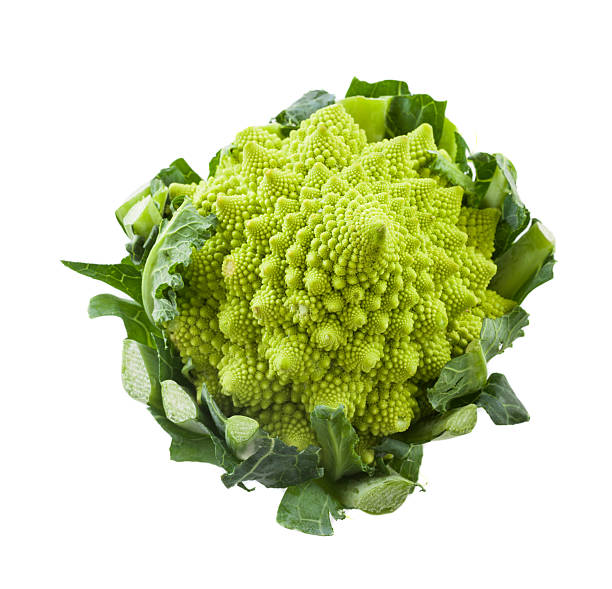 римская цветная капуст�а - romanesco broccoli стоковые фото и изображения