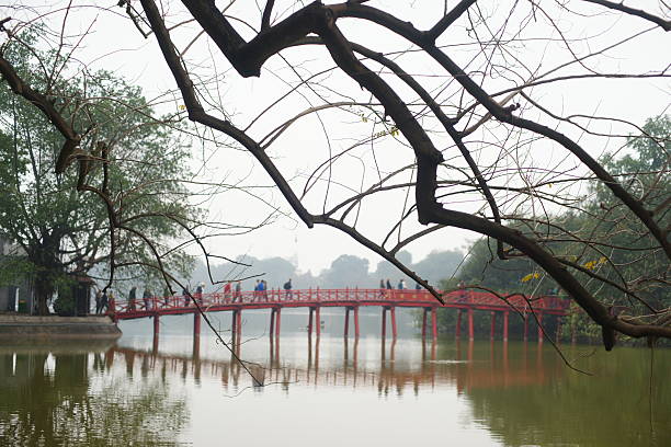 istock Huc Bridge in Ha Noi 475243106