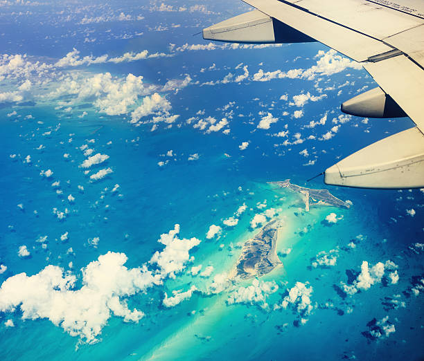 istock Flying over the Caribbean sea 475253337