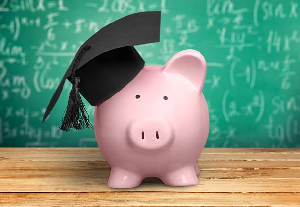 istock Mortar Board, Piggy Bank, Graduation 475256818