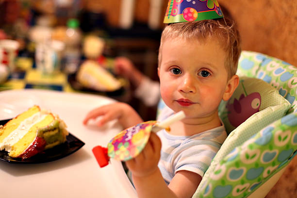 istock Happy Birthday 2 years 475290660