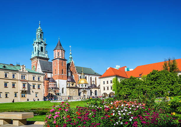 istock Wawel Castle and cathedral square Krakow, Poland 475303490