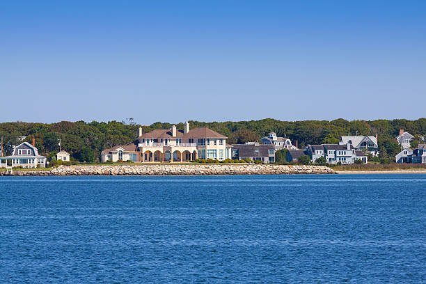 istock Luxury Waterfront New England Houses, Hyannis, Cape Cod, Massachusetts, USA. 475306458