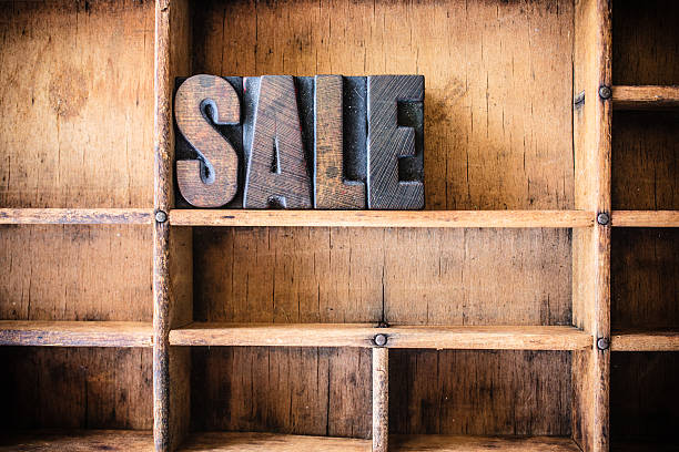 istock Sale Concept Wooden Letterpress Theme 475312804