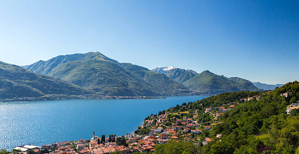 istock Sunny view of Lake Como 475319535