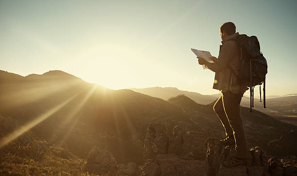 の長い road - mountain footpath hiking backpacker ストックフォトと画像