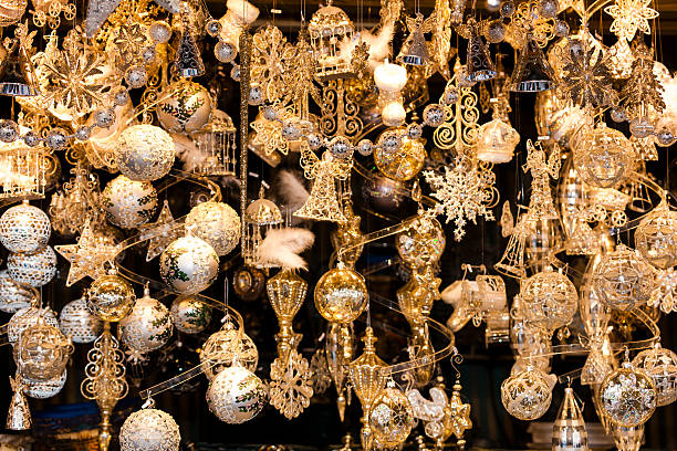 istock Christmas market 475327234