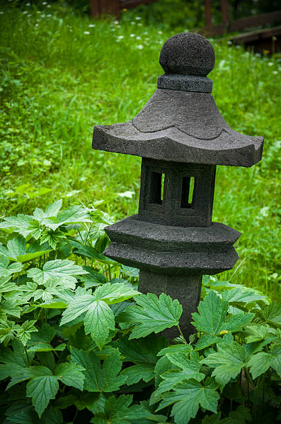 istock Japanese Garden - Detail 475335271