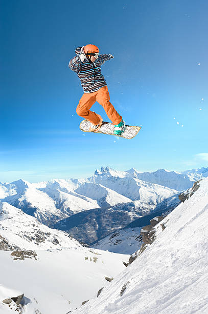 extreme 스노우보딩 남자 - skiing sports helmet powder snow ski goggles 뉴스 사진 이미지